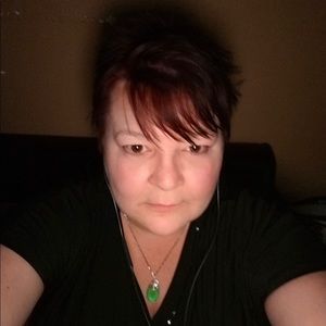 Meet your Posher, Bobbi